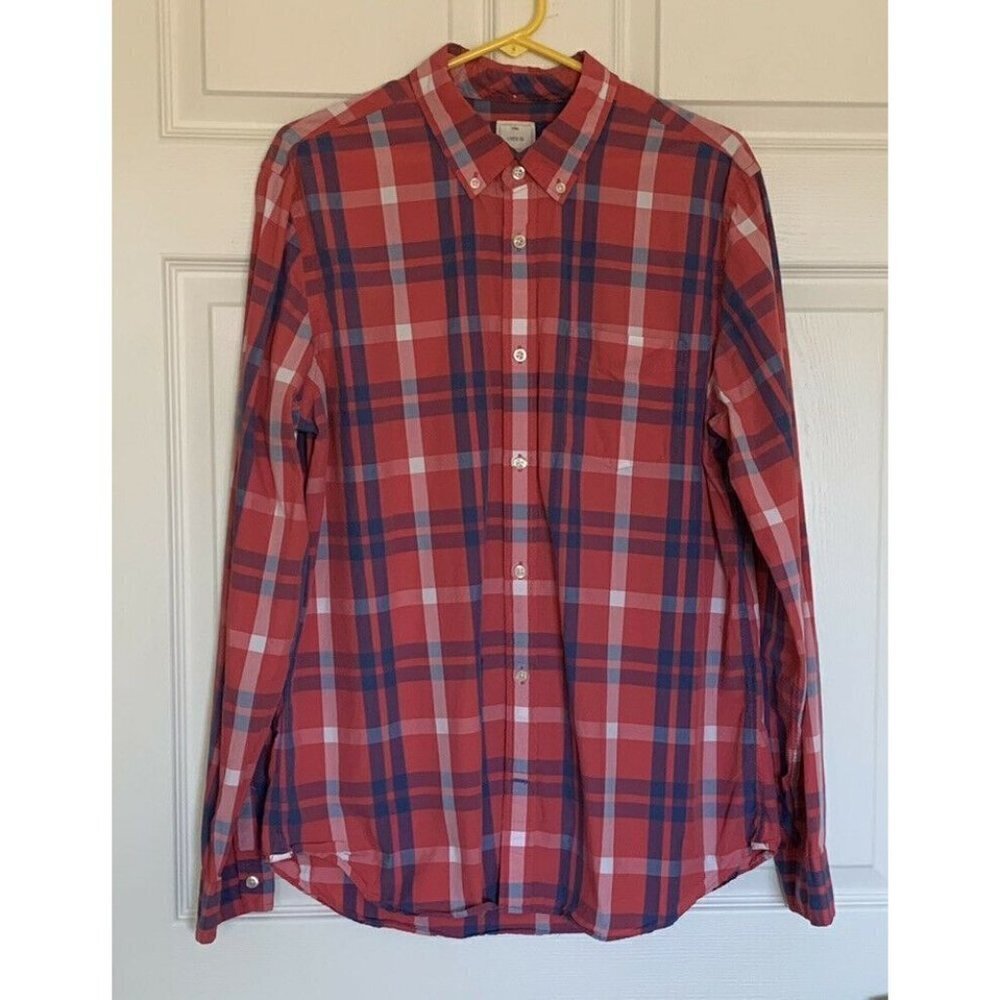 GAP Men’s Large Lived-In Button Shirt Dark Pink and Light Blue Plaid